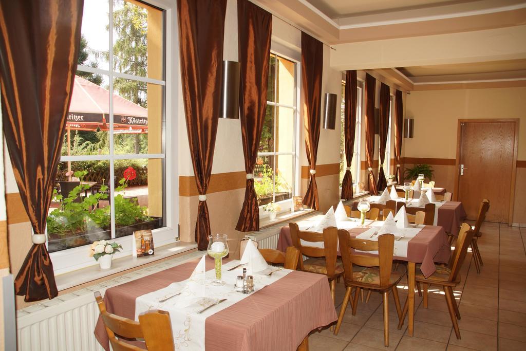 Waldhotel Bad Bibra Eksteriør billede